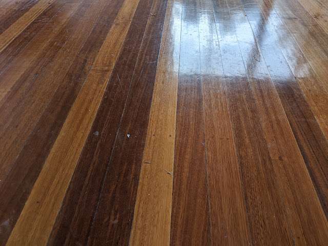 White-stained Tasmanian Oak project photo 11