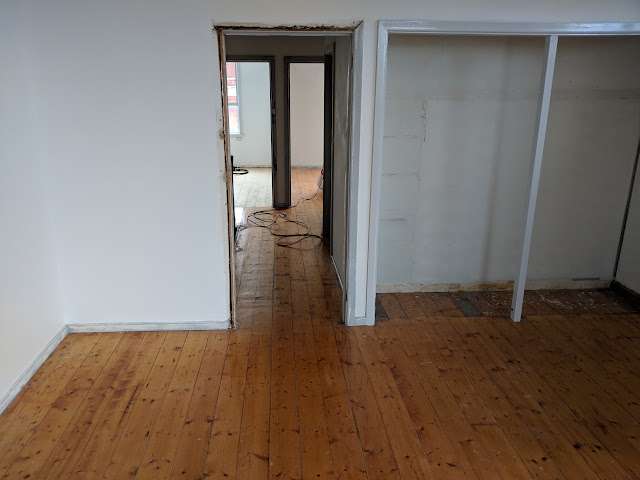 Whitewashed Pine Restoration project photo 11
