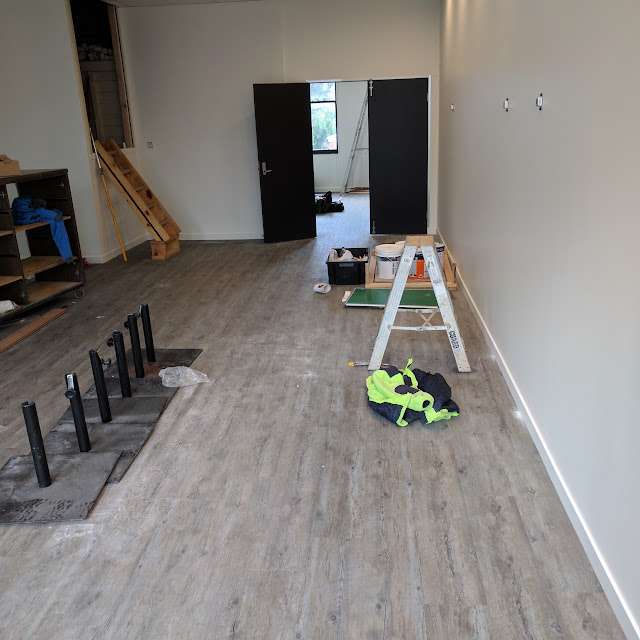 Titanium Vinyl Planks project photo 11