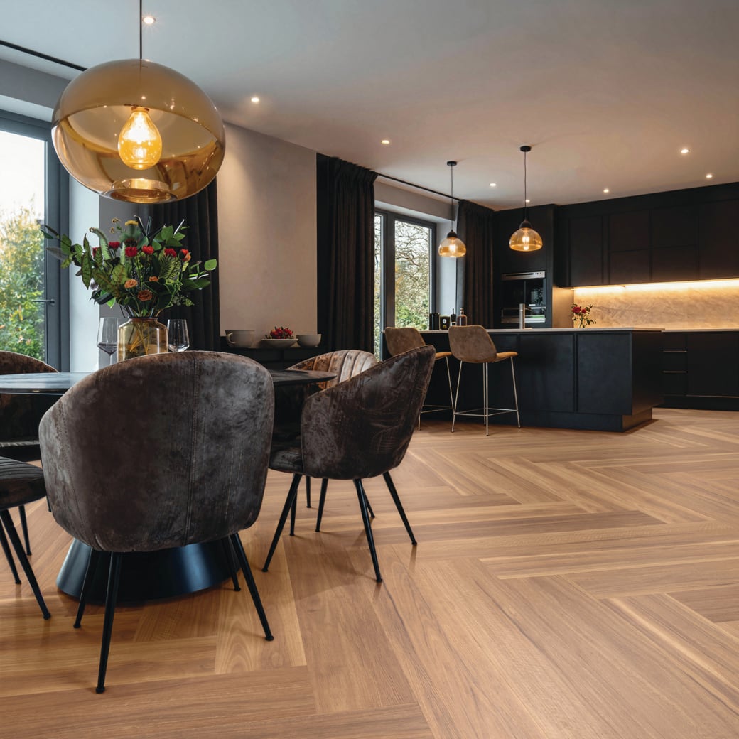Mountain Spotted Gum LooseLay Longboard vinyl flooring room view